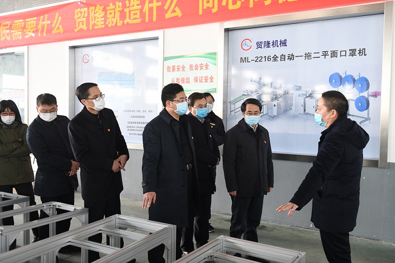 全自動(dòng)醫(yī)用口罩生產(chǎn)線，一次性口罩機(jī)，一拖二口罩機(jī)，防護(hù)口罩
